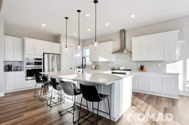 Building Photo - 268 Orion Ct