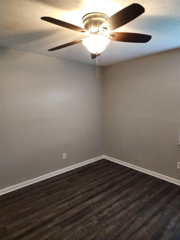 Building Photo - 9502 Fieldview Cir