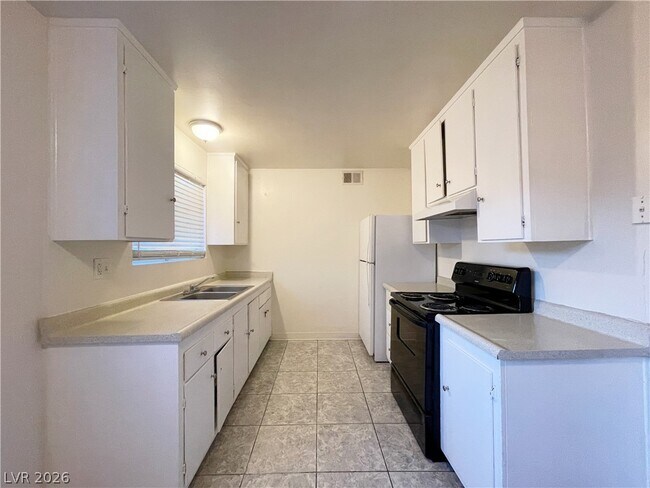 Foto del edificio - 3217 Arlene Way
