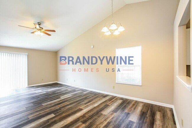 Building Photo - WOW! Gorgeous 3 BR Home in Pike Township