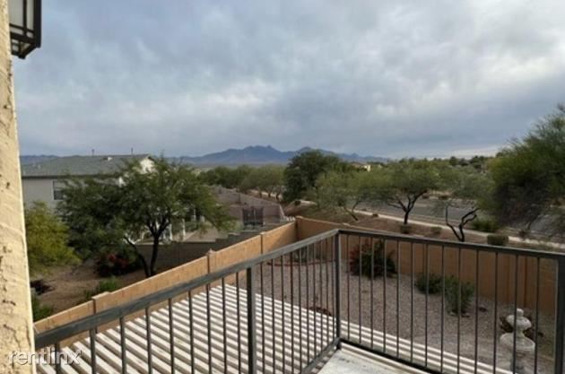 Foto del edificio - 3 br, 2 bath House - 1353 W Calle Libro De...