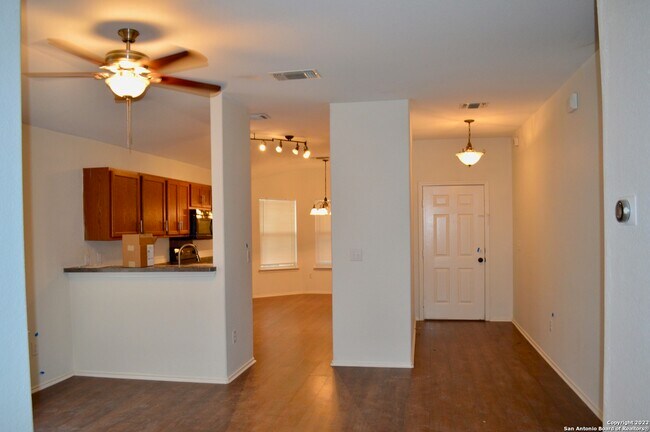 Foto del edificio - 8718 Turtleback-