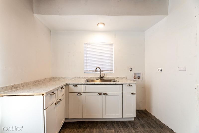 2 br, 1 bath Townhome 928 Bryn Mawr Rd Townhome Rentals in