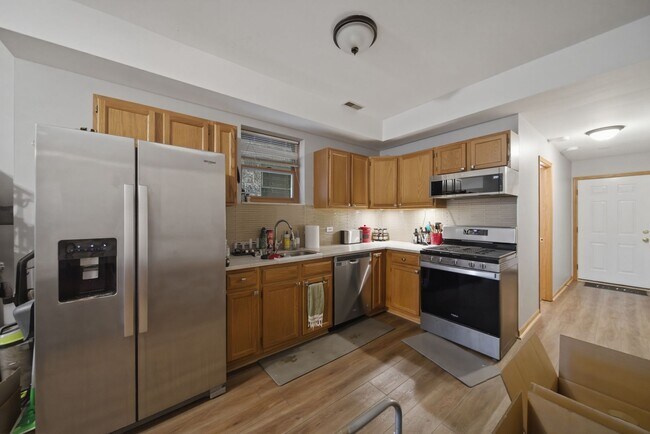 Foto del edificio - 844 N Wood St