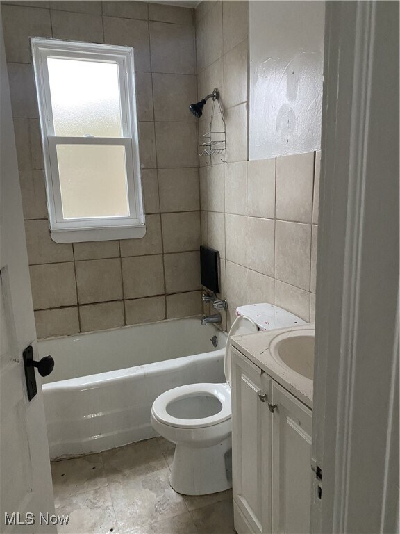 1521 Lakefront Ave East Cleveland, OH 44112 – photo 5