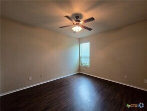 Building Photo - 297 Rosalie Dr