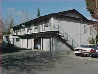Primary Photo - 955 Temple Dr