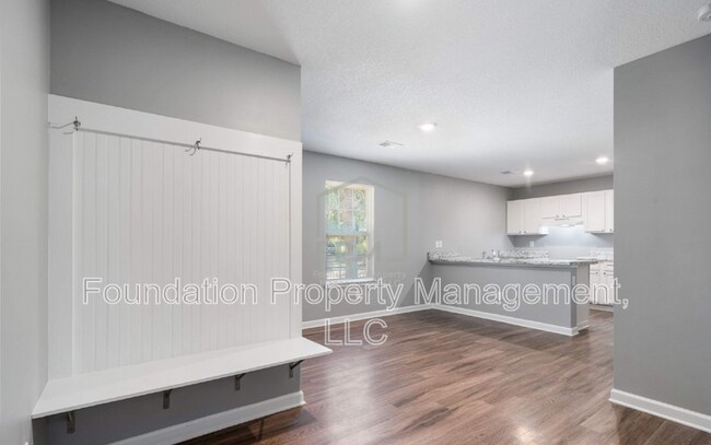 Foto del edificio - 4069 New Willow Rd