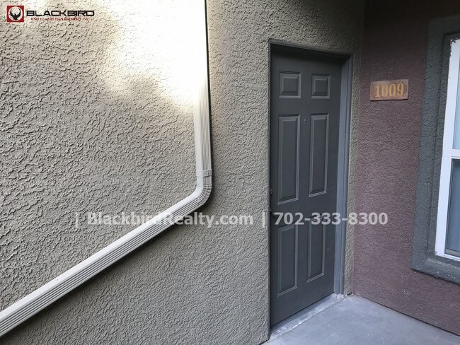 Building Photo - 7255 W Sunset Rd