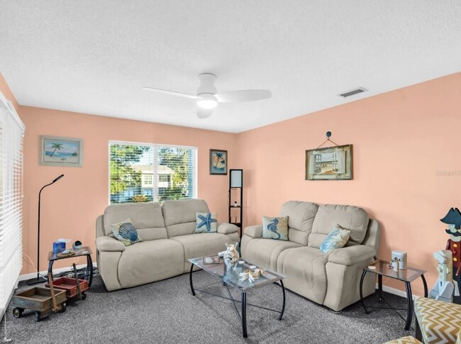 Building Photo - 616 Windrush Bay Dr