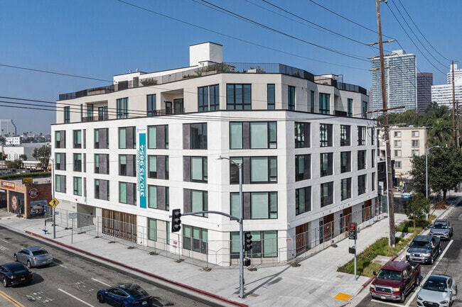 Building Photo - BARRINGTON ROW