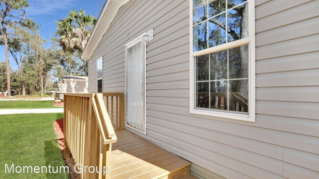 Building Photo - 3 br, 2 bath House - 7040 Hilton Drive