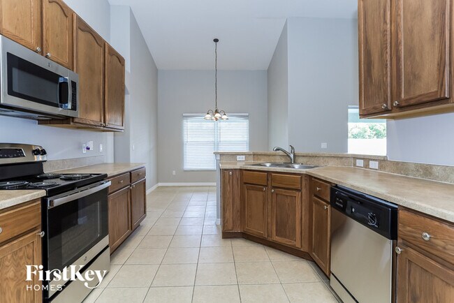 Building Photo - 4648 Huron Bay Circle