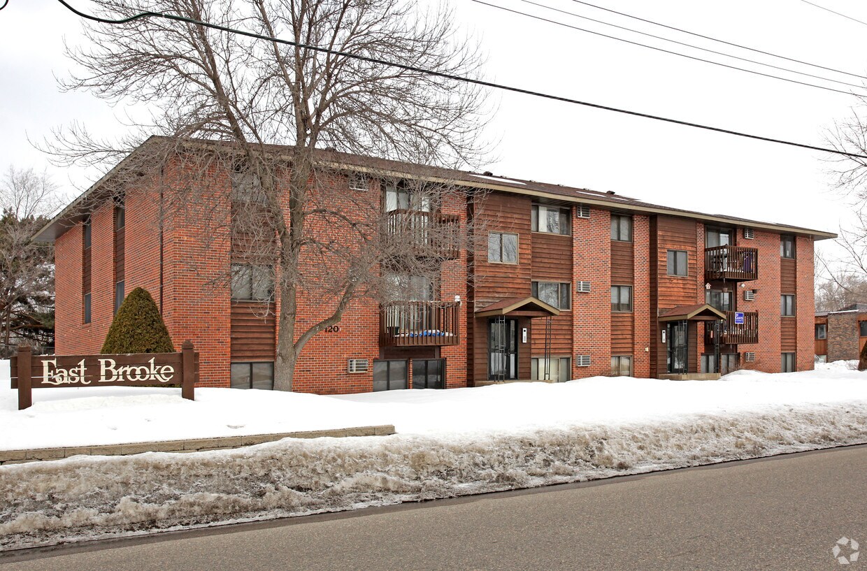 Primary Photo - East Brooke