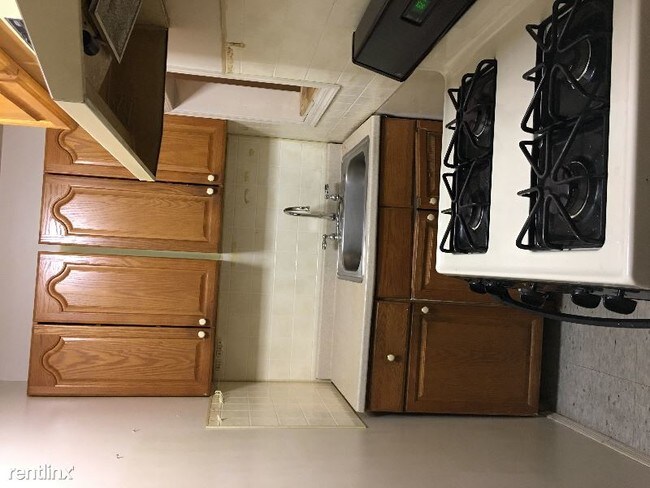 Foto del edificio - 295 Bedford Ave