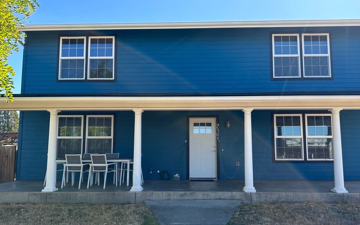 237 W Alder St, Sequim, WA 98382 House Rental in Sequim, WA