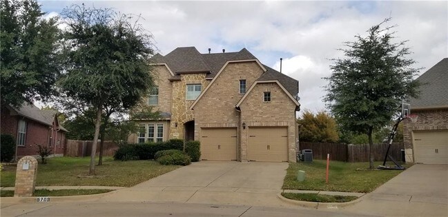 Foto del edificio - 5709 New Castle Dr