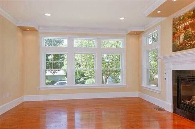Foto del edificio - 62 Country Club Ln