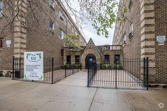 Building Photo - 1555 W Hollywood Ave
