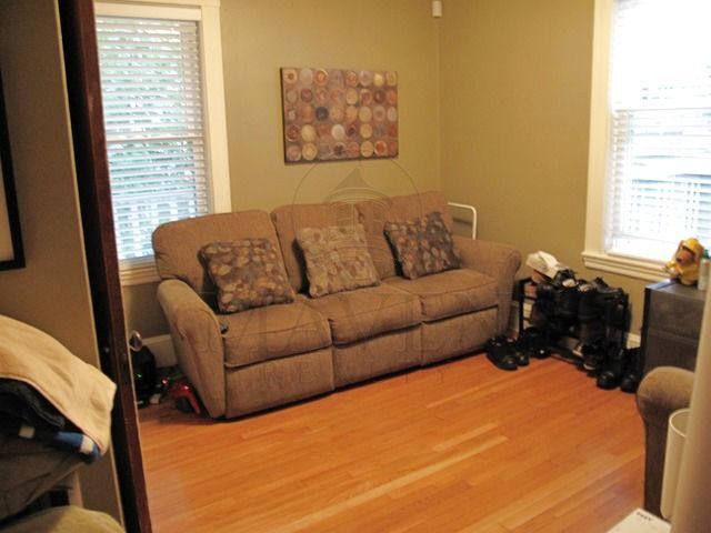 Building Photo - 44 Upland Rd