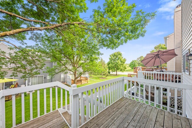 Foto del edificio - 169 Port Royal Cir