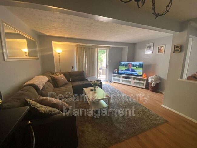 Foto del edificio - 549 Winesap Ct