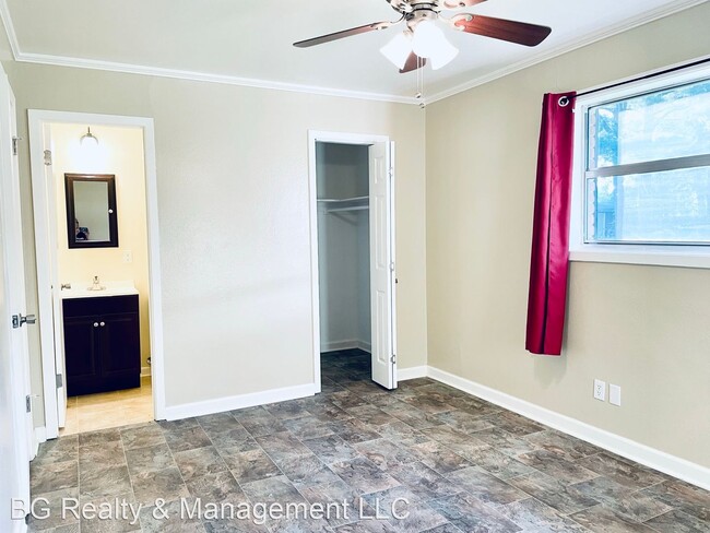 Building Photo - 3 br, 1.5 bath House - 109 Birch Drive
