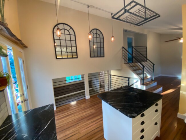 Building Photo - 1336 Sioux Blvd