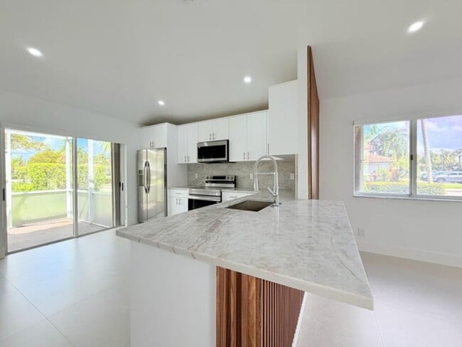 Photo - 20841 NW 1st St House