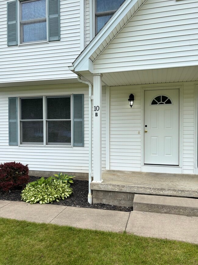 Front door - 10 Burke Dr