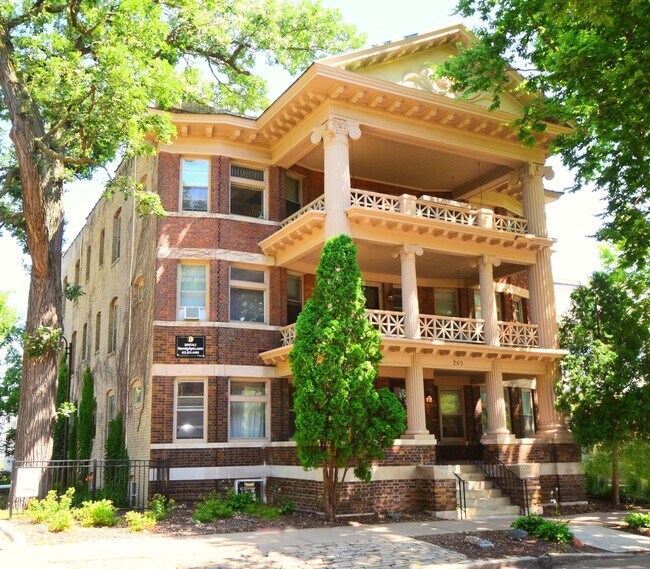 Foto del edificio - 265 Dayton Ave S