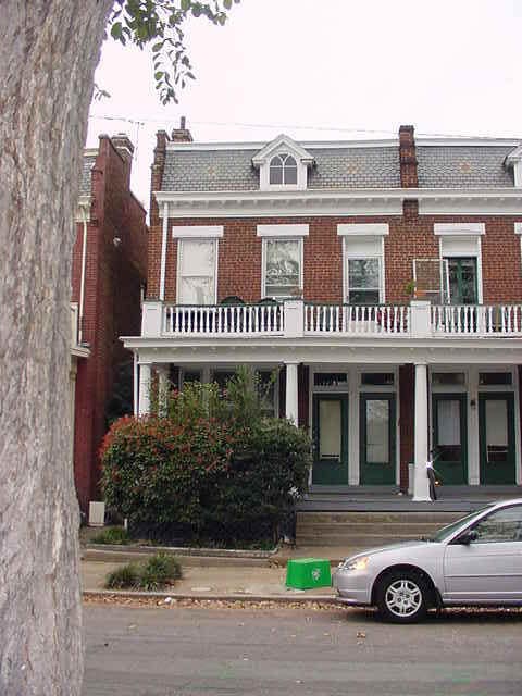 Building Photo - 6 N Mulberry St