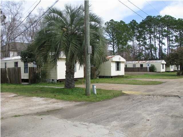Primary Photo - Laurie Ave. Mobile Home Park