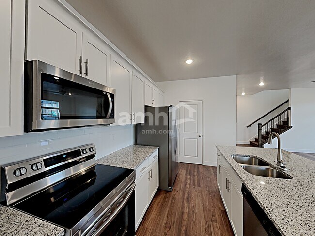 Building Photo - 6087 W Arranmore Drive