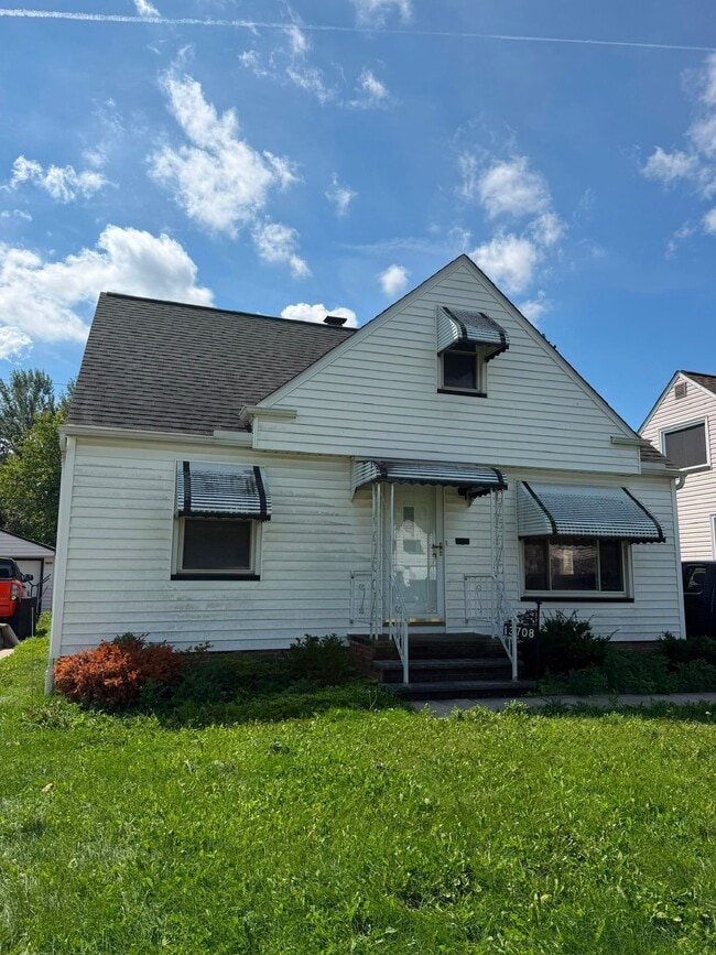 Building Photo - 13708 Woodward Blvd