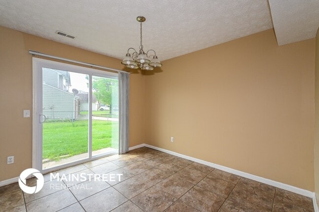 Building Photo - 10609 Sedgegrass Dr