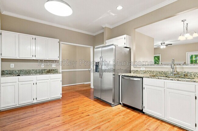 Building Photo - 217 Riverwalk Cir