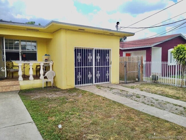 Building Photo - 1366 NW 75th St