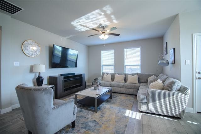 Foto del edificio - 749 Cromane Rd