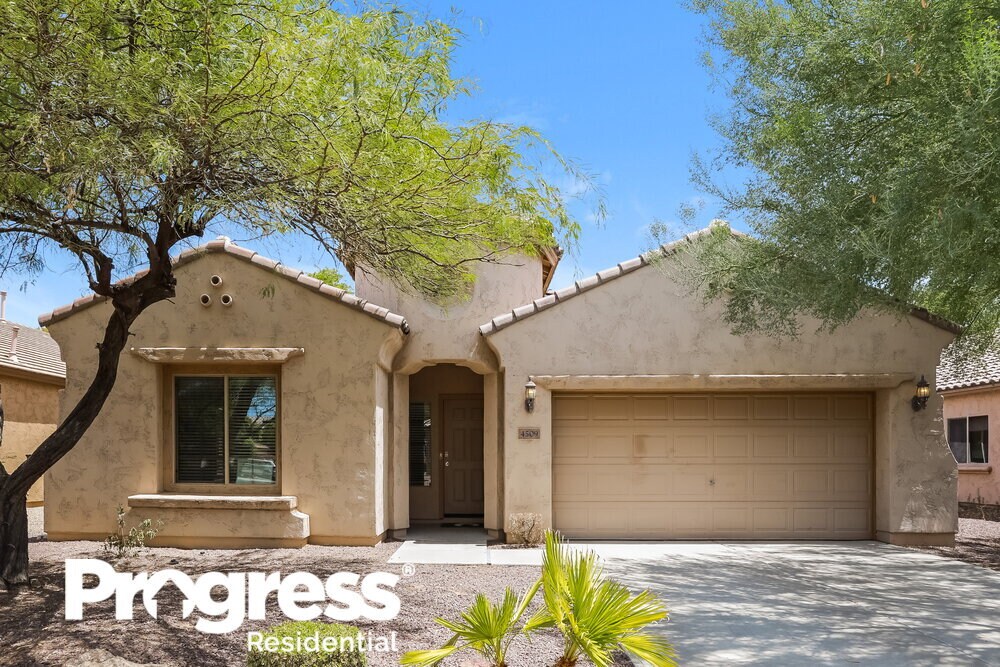 Foto principal - 4509 S St Claire