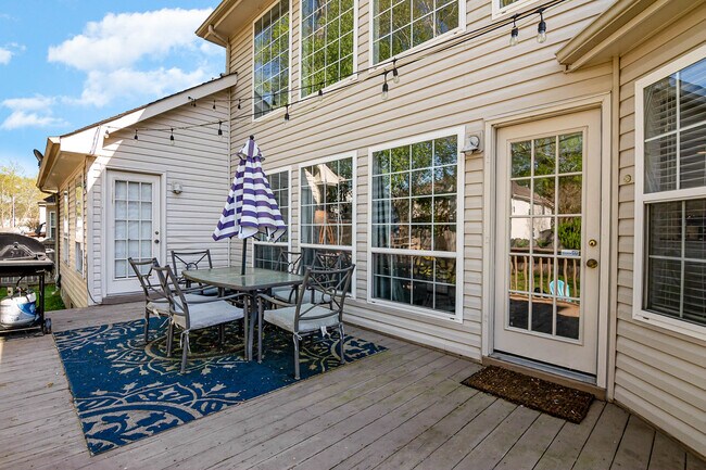 Building Photo - 2524 Springhaven Dr