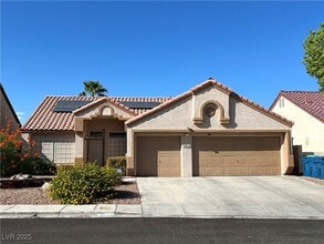 Building Photo - 1044 Thornfield Ln