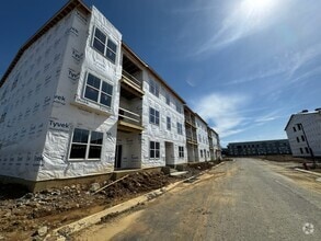 Building Photo - Ponds at Village Green