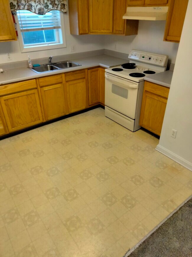 Building Photo - 845 Jefferson St