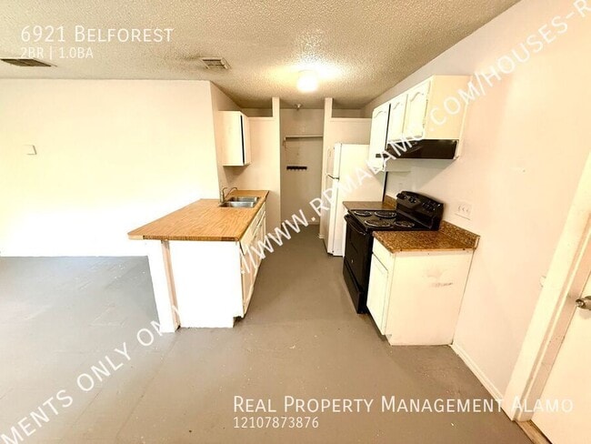 Foto del edificio - 6921 Belforest-