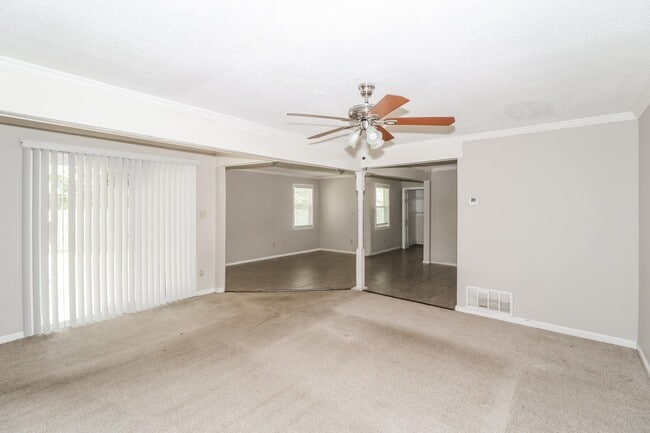 Building Photo - 6247 Brightwood Cove