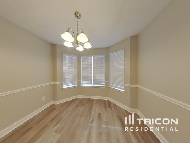 Building Photo - 85 Hollow Oaks Court Newnan GA