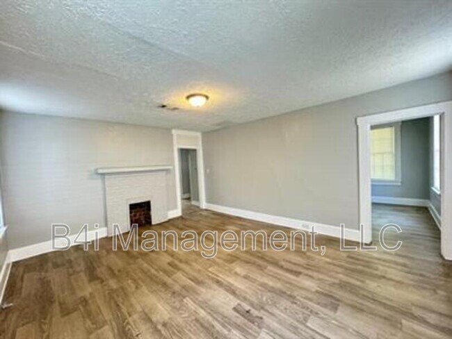 Foto del edificio - 1111 Henry Ave