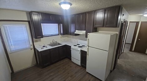 Foto del edificio - 720 4th Ave Pl