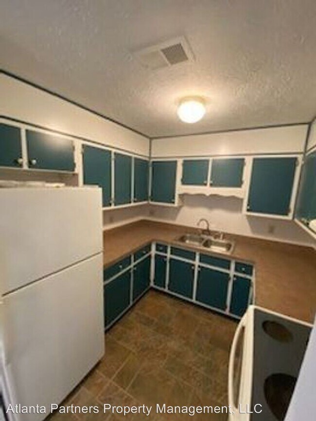 Building Photo - 440 Peachtree Ridge Ct NW
